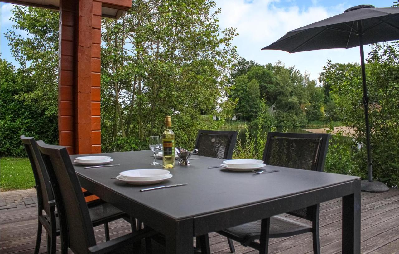 Lovely Home In Heel With Wifi Экстерьер фото